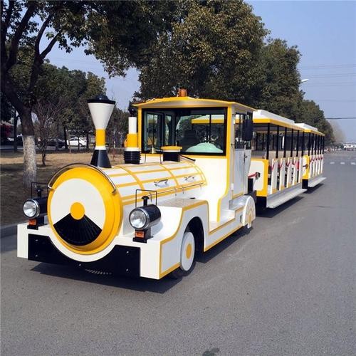 无轨小火车